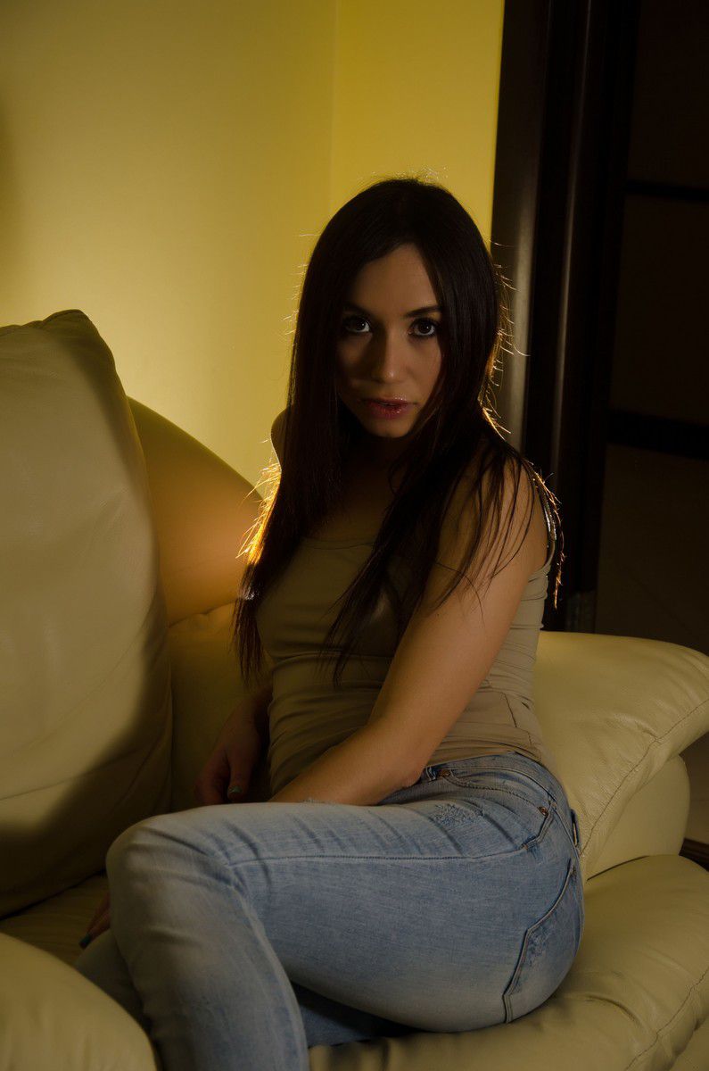 Лиза проститутка из интим салона Москвы у метро Академическая проститутки массажные салоны